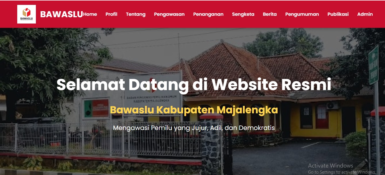 Portal Berita & Informasi Sekolah PPLG Skill Showcase